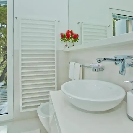 Madeleine Hvar Apartment