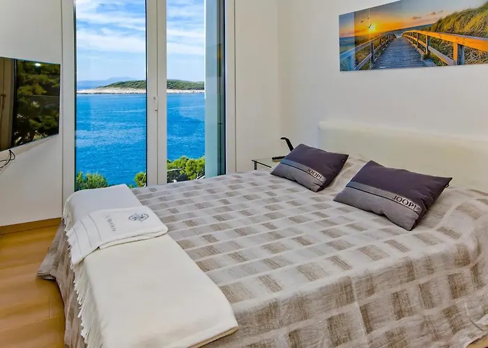 Madeleine Hvar Apartment