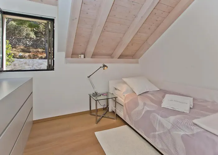 Apartment Madeleine Hvar *