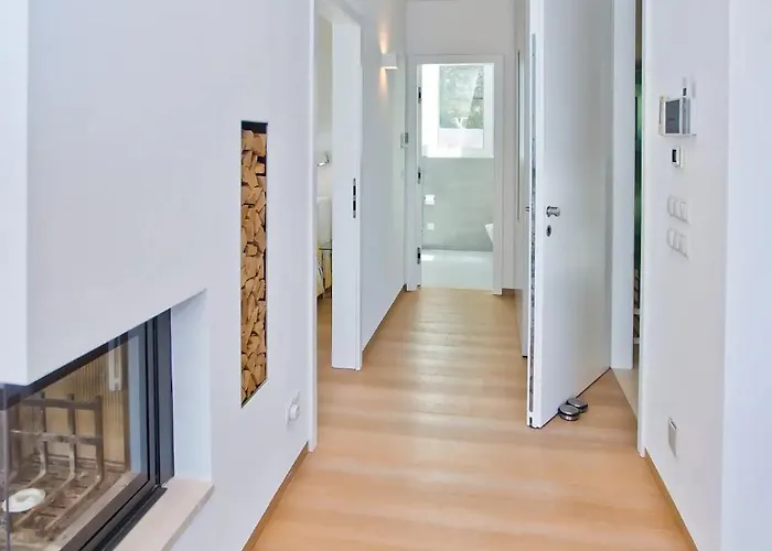 Madeleine Hvar Apartment *